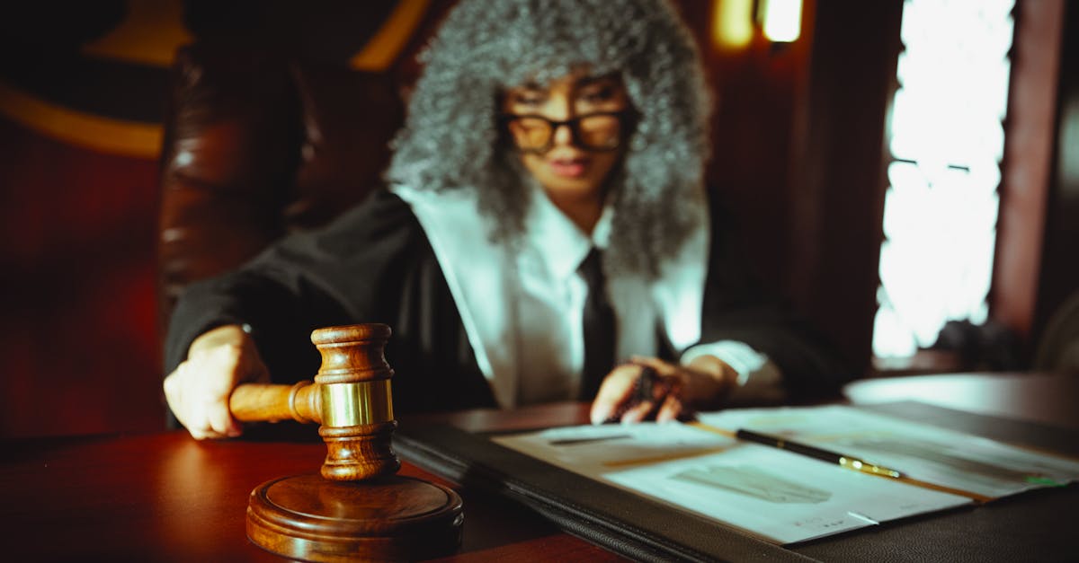 Les Accusations Initiales : Une Ombre sur la Croissance Fulgurante
